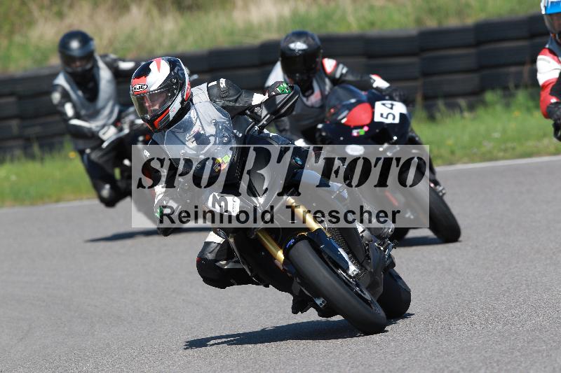 /Archiv-2022/07 16.04.2022 Speer Racing ADR/Instruktorengruppe/3-1